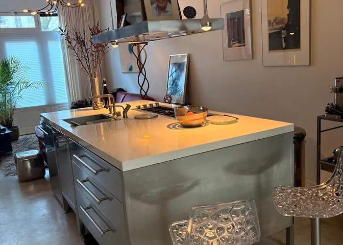 Quartier Museum Center