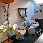 Quartier Museum Center *